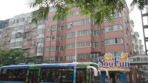 武汉路近地铁两室阳光刺眼价格便宜