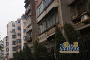 新改造 三院十六街坊,可贷款 ,不能错过的好房..