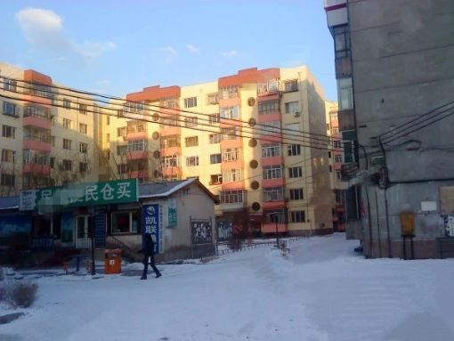  ��С��3��1��1���ϱ�����1800.00Ԫ/�³��� 