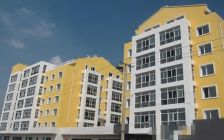 此房年限新,朝向好不挡光。交通便利,购物方便。