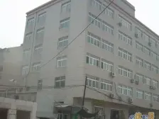 涧西西苑路。三乐食品厂家属院。