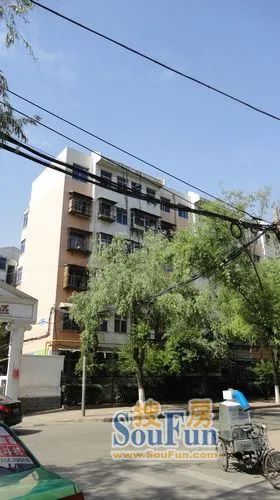 小区相关图
