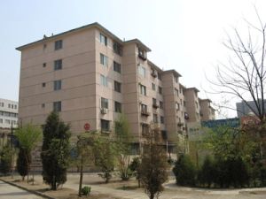 烟厂住宅小区 3室1厅 西南