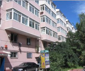 南门外固定 农大共享 阳光2楼 精装 房东急售