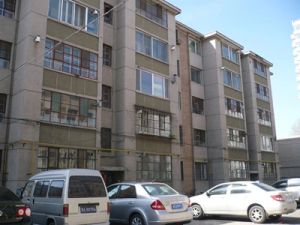 2楼 南北通透 刀把子户型 海亮 振华广场 附院