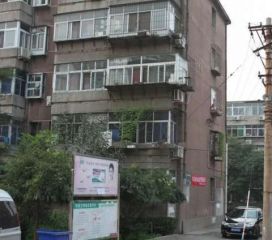 北滦楼老本精装修一室南北通交通便利
