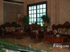 格林上东2-2-1-1 74.44m2 61 万