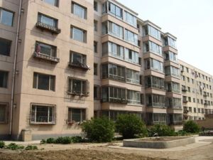 :户型好,采光好,通风好,交通便利,精装修