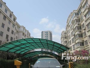 急售顶层带阁楼,落地窗采光好无遮挡,配套完善有钥匙
