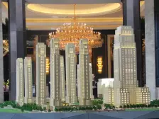 小区前排楼,带2车位,采光好,精装修,看房方便.