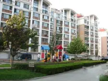 北方月光心境,多层顶加阁,上下将近200平,四室两卫