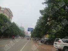 都市豪庭顶层复式简单装修 看房方便