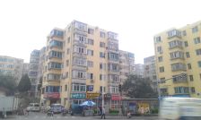 两室一厅中间楼层南北向采光好精装适合年轻人过渡