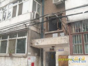 东进巷小区 2室1厅 南 北