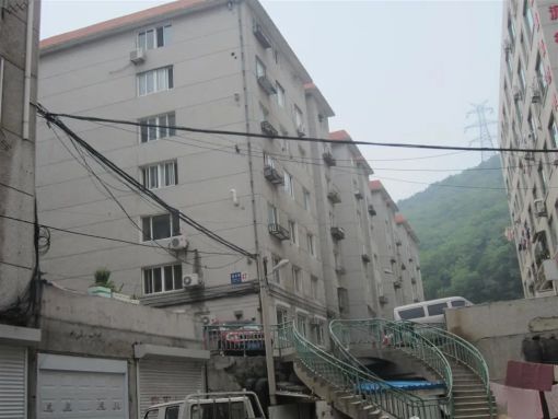  ����С��2��1��1���ϱ�����1000.00Ԫ/�³��� 