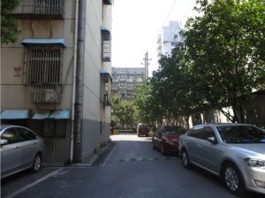 雨花亭精装电梯三室实得面积大停车免费配套齐全