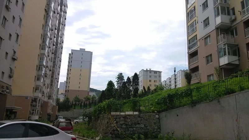 小区相关图