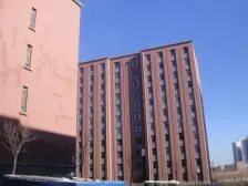 谷歌里小高层,举架3.6米。精装修得房率高