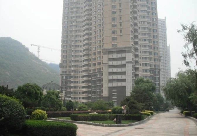 小区相关图