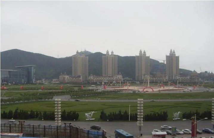 小区相关图