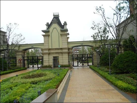 小区相关图