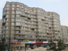 绿洲半岛北岸 有南北阳台 配套齐全 诚心出售