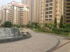 福海路 城市之光 香逸中 央旁小户型 采光好 配套齐全