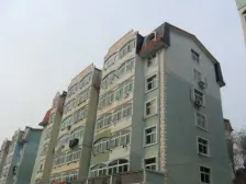 启新街步梯4楼,下楼就是东蜀火锅