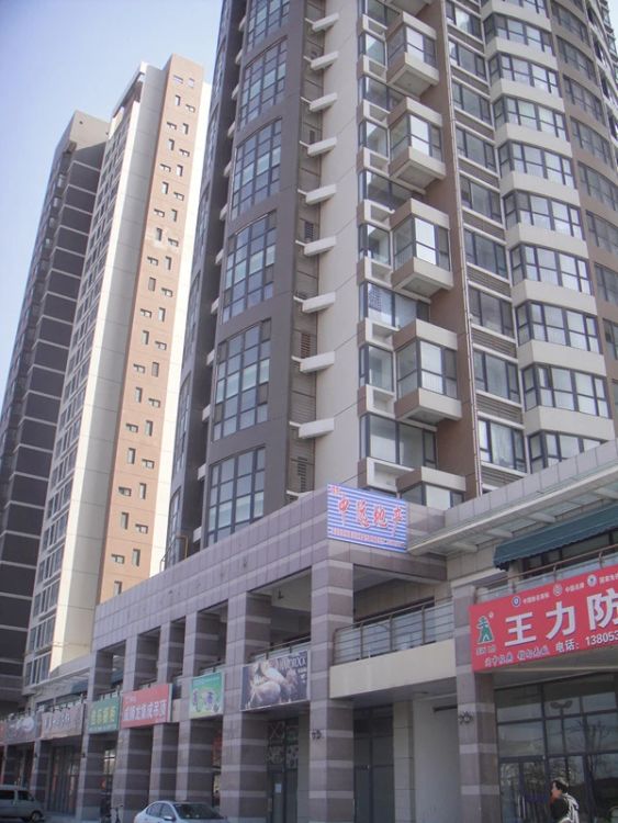 小区相关图