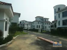 天越湾 四居室 户型方正 带子母车位 全屋家具家电