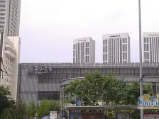 星海新上中间楼层精装修电梯房,您公园里的家