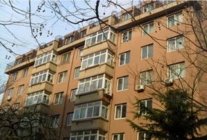 海苑花园小区地势平坦无坡近车站交通购物方便