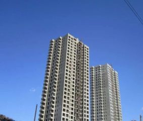 封闭小区,毛坯房,南北向三室,采光好