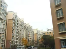 出门机车厂 近西安路 南北通透 精装修 看房随时