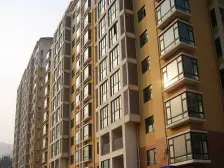 此房为封闭式小区,环境好,看山看海,视野棒。