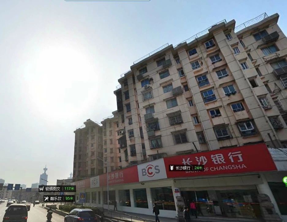 小区相关图