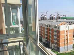 百叶公寓 5室2厅 南 北