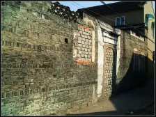 生活便利,此房户型方正,采光充足 好停车