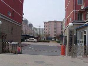 2013年次新房,双地铁,泰福苑南向落地窗大一居!