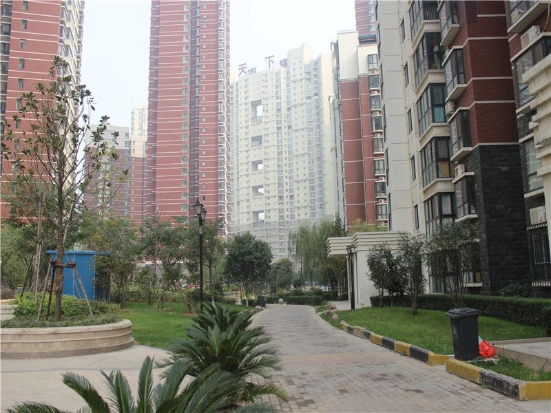 小区相关图