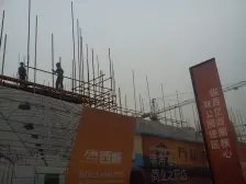 盘龙商圈,精装3房,诚心出售,朝中庭