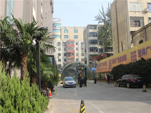  �������1��1����������1800.00Ԫ/�³��� 