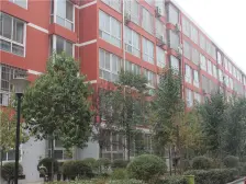 拎包入住小三室 满两年 中间楼层 随时看房