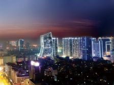 大理港旁精装LOFT,70年产权,拎包入住,满二产权清晰