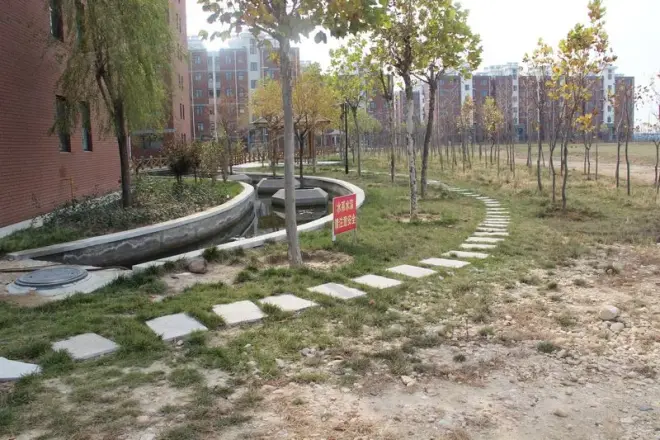 安联三山逸海实景图