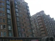 西岗区顶楼房温馨花园地铁五号线