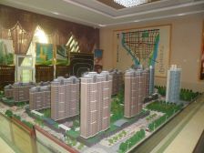 店长推荐泉府公馆精装二室出行便利