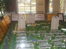 新出!蓝钻庄园!四层洋房!顶复!带车库!诚意出售!