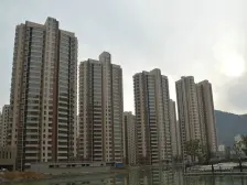 世纪城五期次顶层104平精装2室观河景房诚售有车位单卖