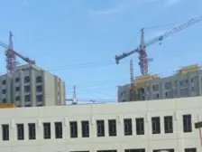 华南电梯房,婚房装修,封闭小区 次新房 小区前排